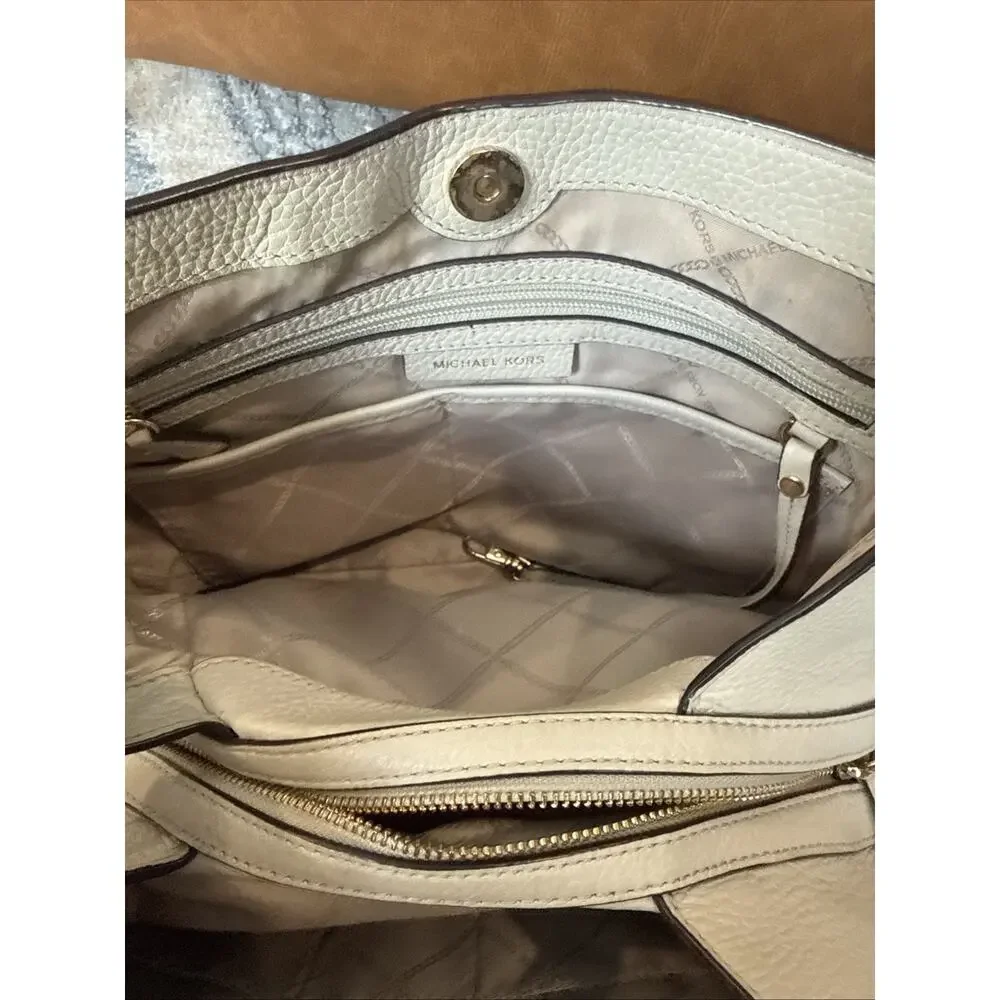 MICHAEL Michael Kors Carrie Large Pebbled Leather Shoulder Bag, Light Sand